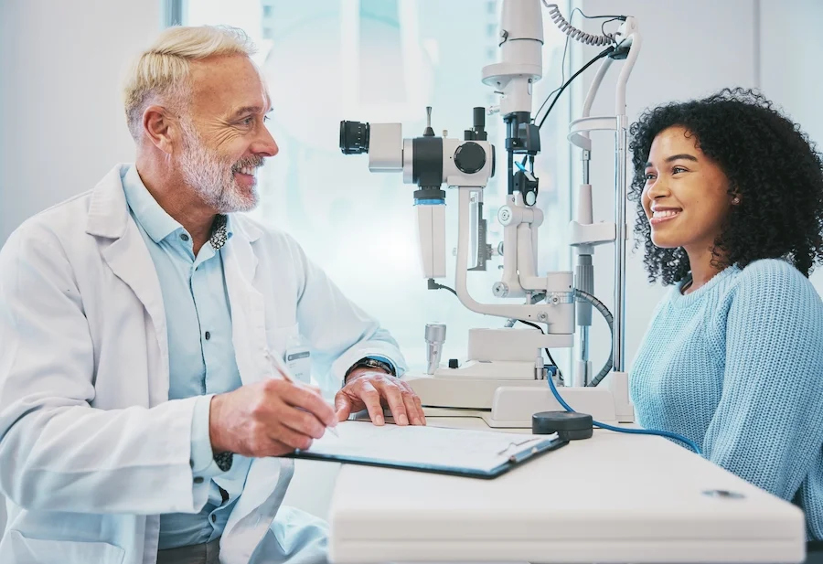 The Difference Between an Optometrist and an Ophthalmologist